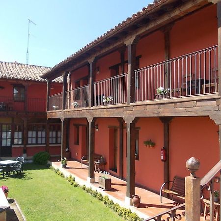 Hotel Los Rastrojos Aranda de Duero Exterior photo